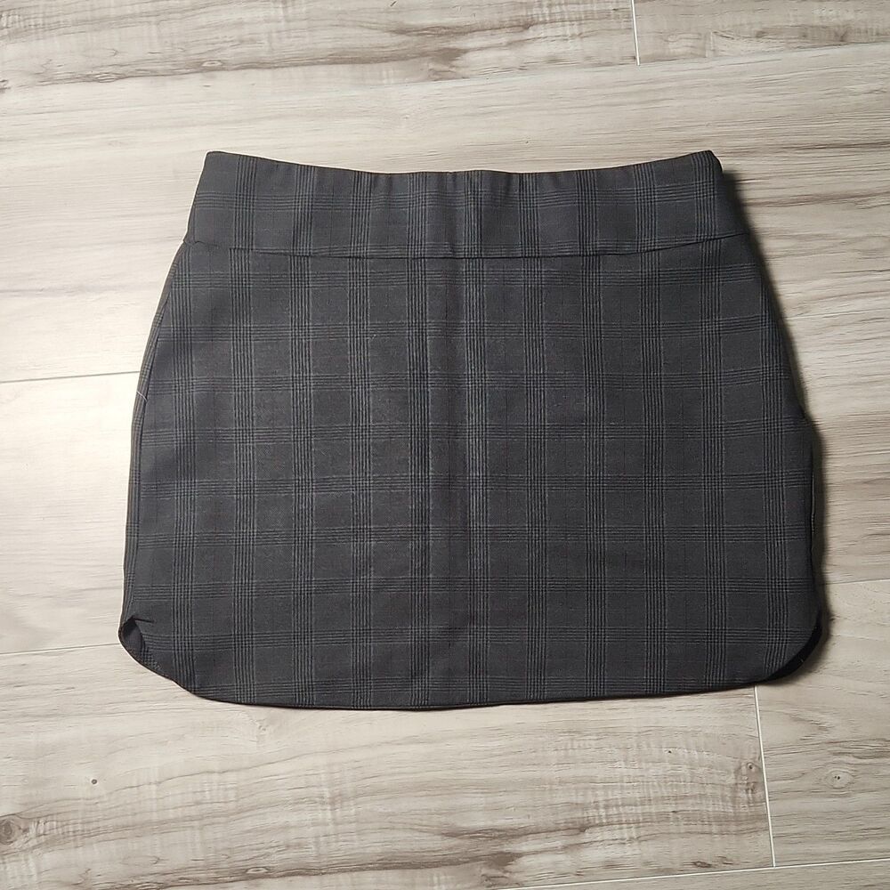 Zara Gray Plaid Pencil Skirt Women Size M Lined Short Zip Back Career Office
